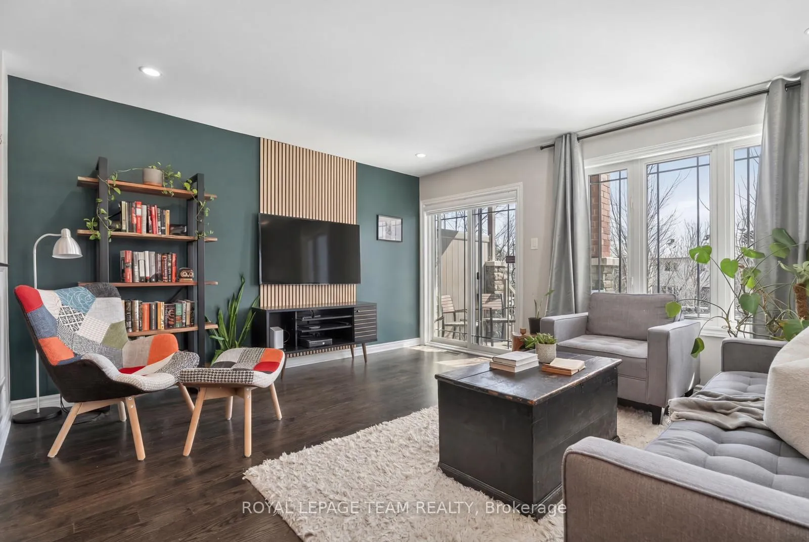 Photo 2 of 602 Danaca Private, Ottawa, Carson Meadows — HOMEH