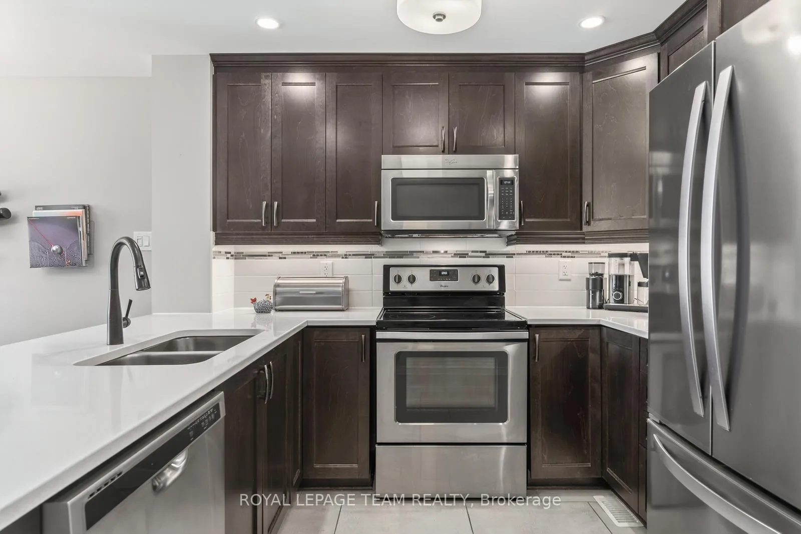 Photo 10 of 602 Danaca Private, Ottawa, Carson Meadows — HOMEH