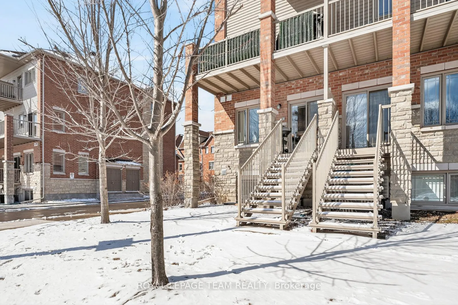 Photo 23 of 602 Danaca Private, Ottawa, Carson Meadows — HOMEH