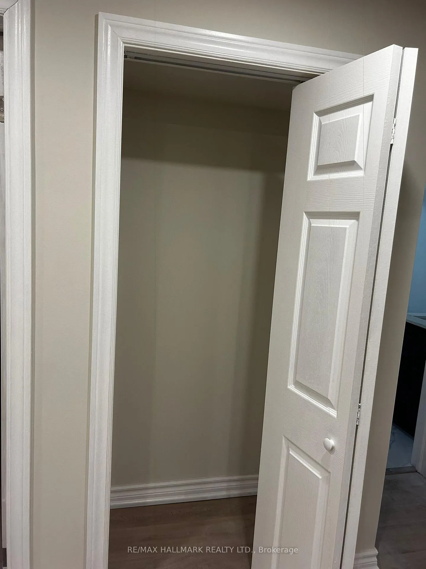 Photo 9 of Unit #1BedBsmnt, 52 Nisbet Drive, Aurora, Aurora Highlands — HOMEH