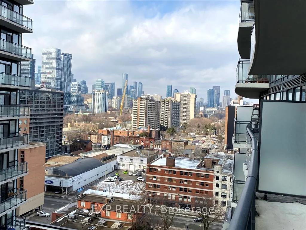 Photo 14 of Unit 1831, 460 Adelaide Street E, Toronto, Moss Park — HOMEH