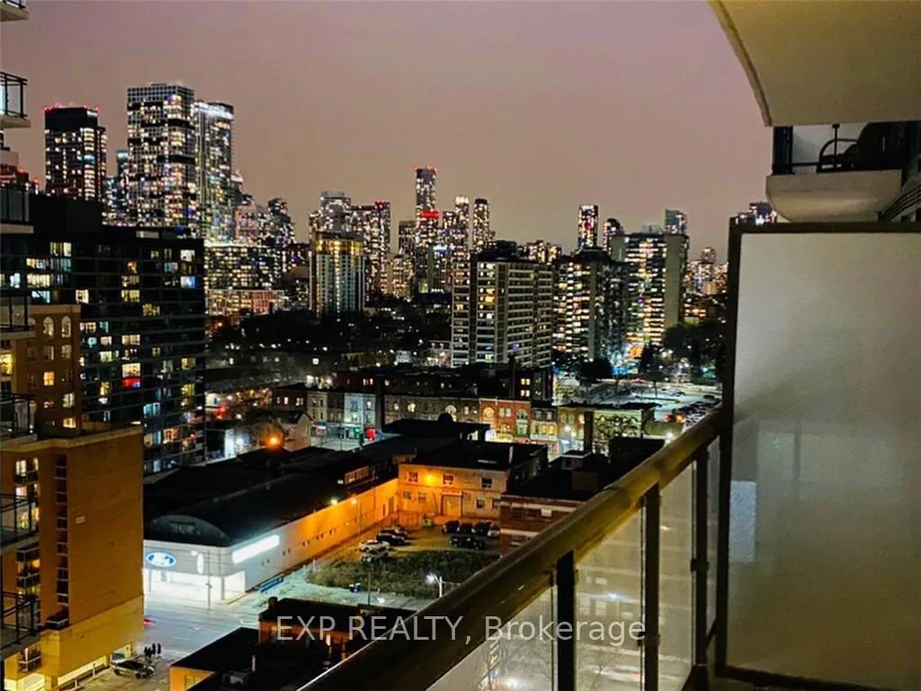 Photo 15 of Unit 1831, 460 Adelaide Street E, Toronto, Moss Park — HOMEH