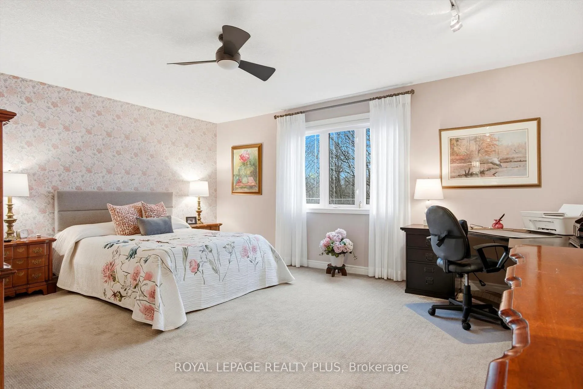 Photo 16 of Unit 305, 390 Upper Middle Road E, Oakville, Falgarwood — HOMEH