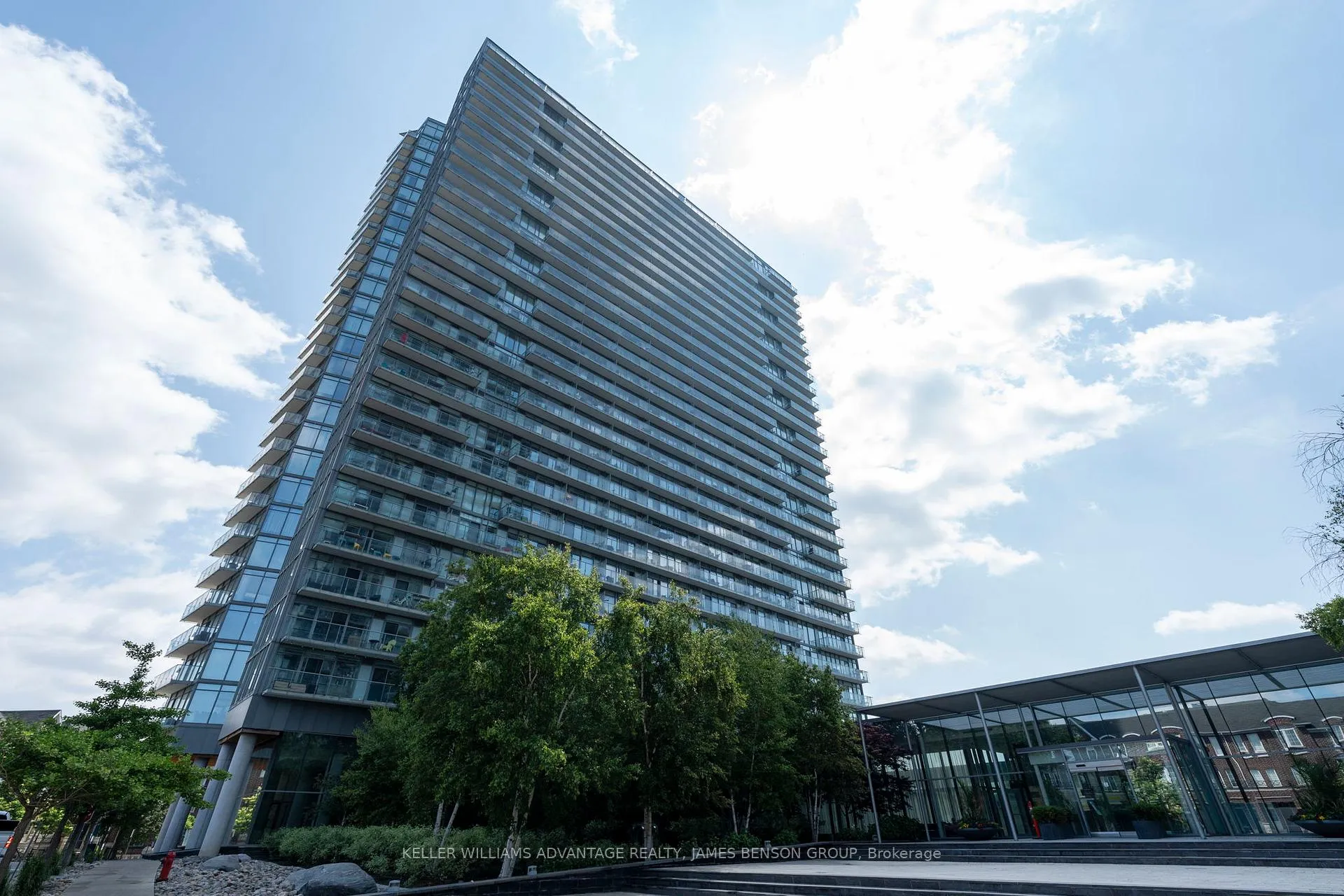 Photo 2 of Unit 2206, 103 The Queensway, Toronto, High Park-Swansea — HOMEH