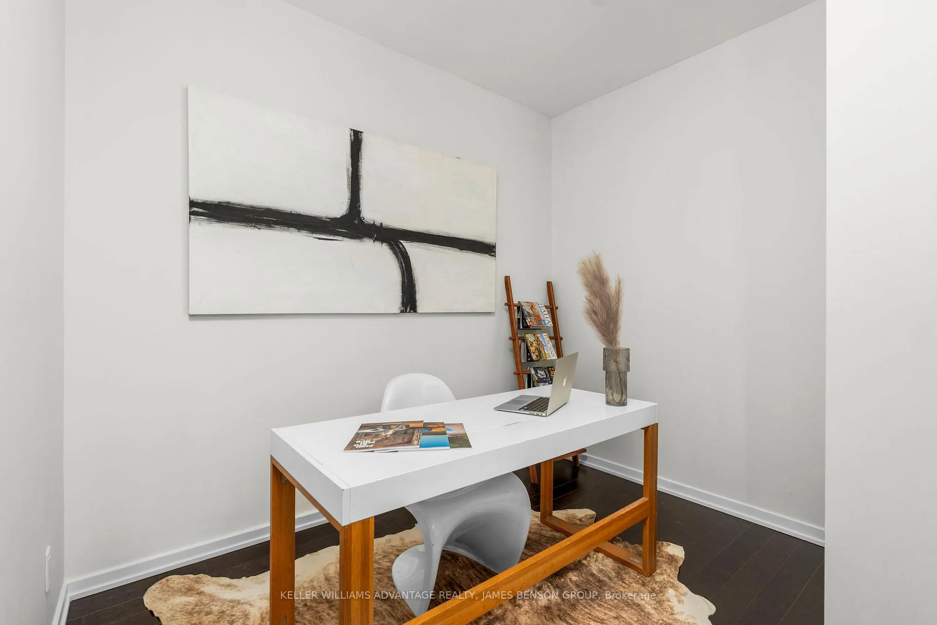 Photo 12 of Unit 2206, 103 The Queensway, Toronto, High Park-Swansea — HOMEH