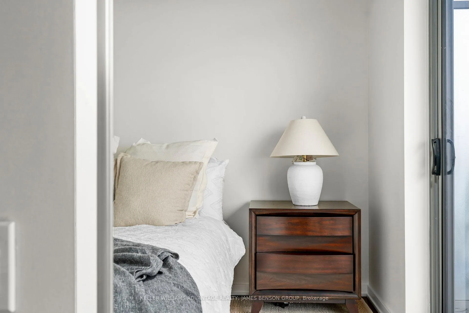 Photo 28 of Unit 2206, 103 The Queensway, Toronto, High Park-Swansea — HOMEH