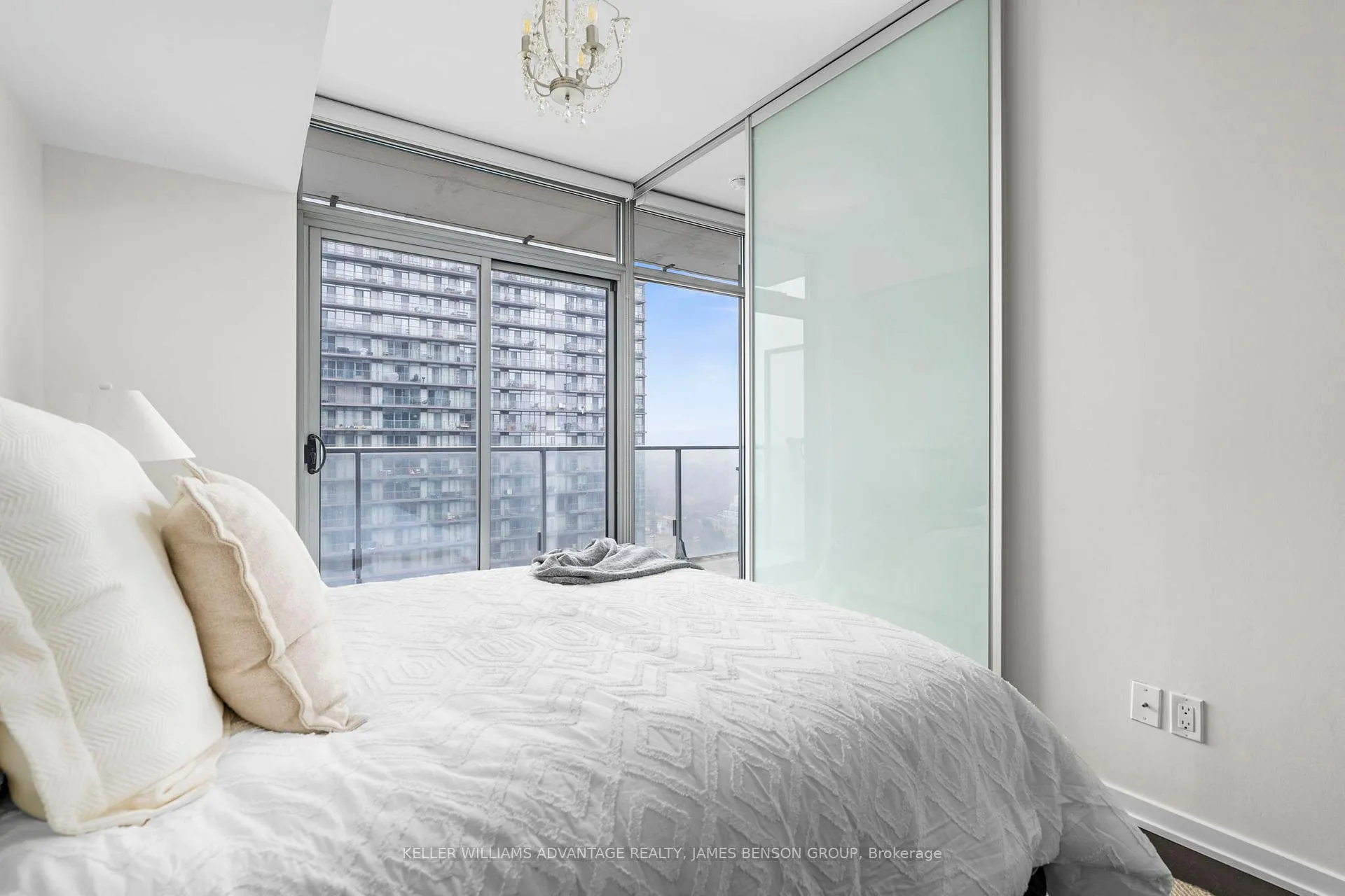 Photo 31 of Unit 2206, 103 The Queensway, Toronto, High Park-Swansea — HOMEH