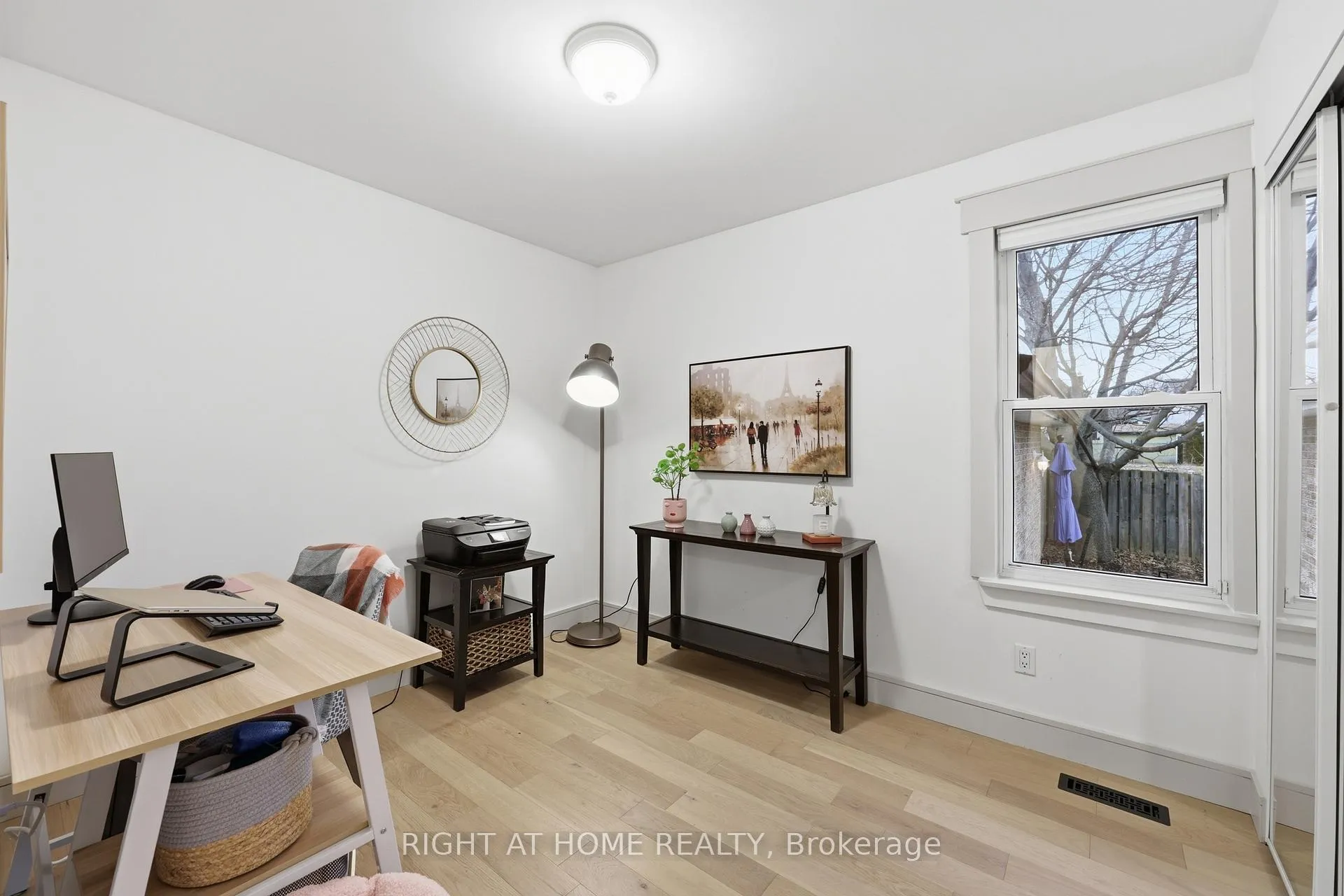 Photo 16 of 50 Boulding Avenue, Hamilton, Waterdown — HOMEH