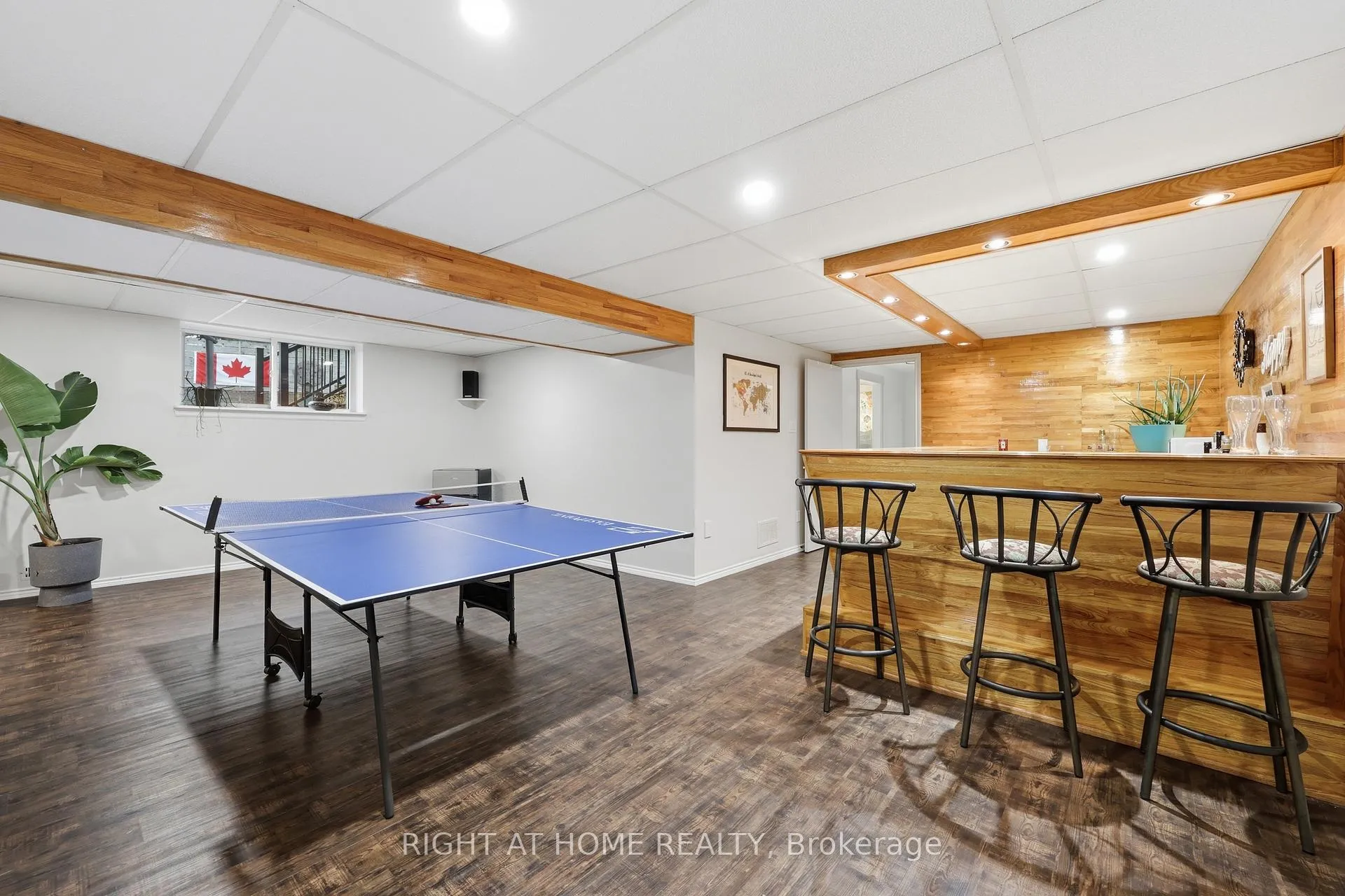 Photo 32 of 50 Boulding Avenue, Hamilton, Waterdown — HOMEH