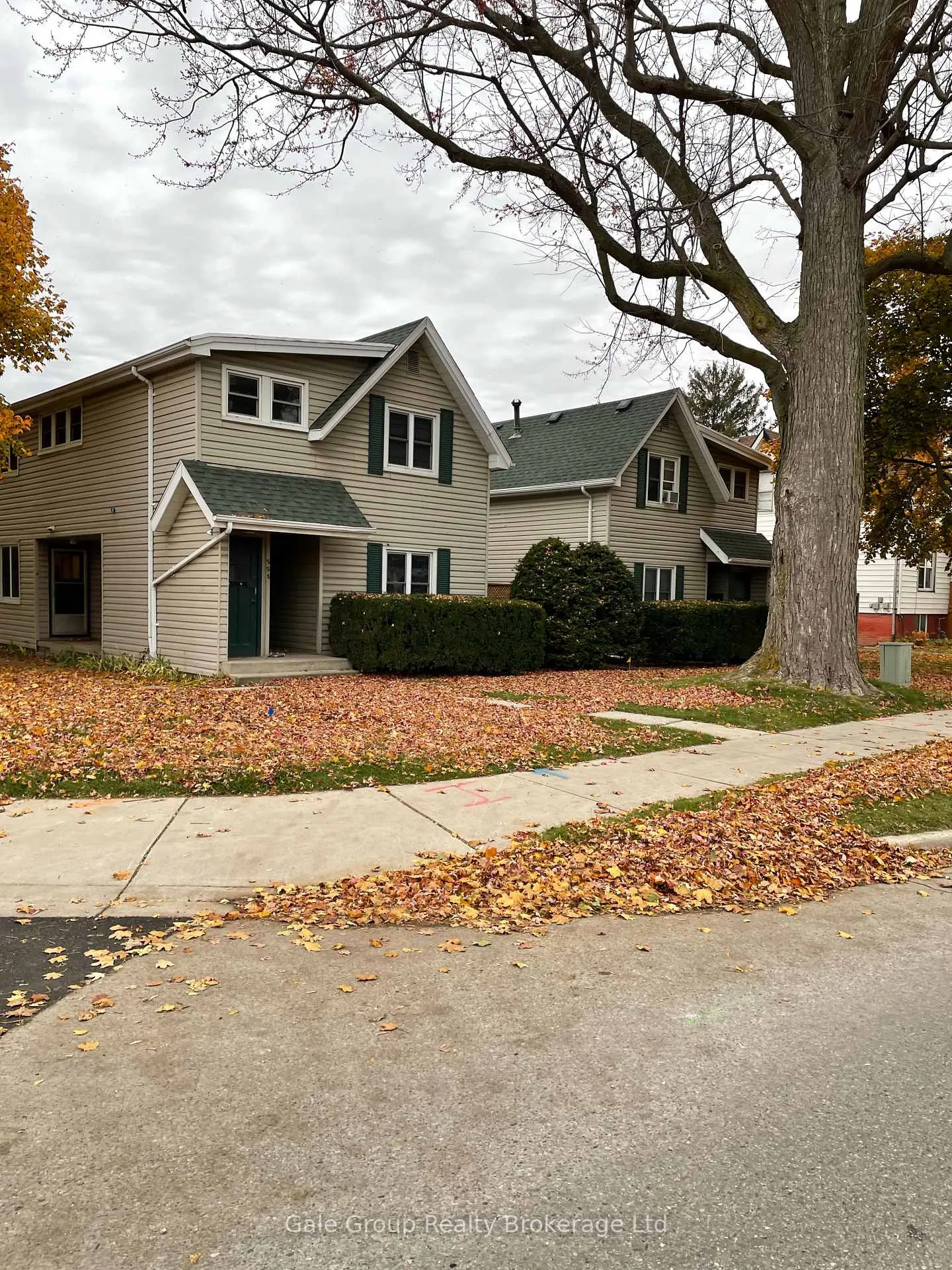 Photo 4 of 224 Lacroix Street, Chatham-Kent, Chatham — HOMEH
