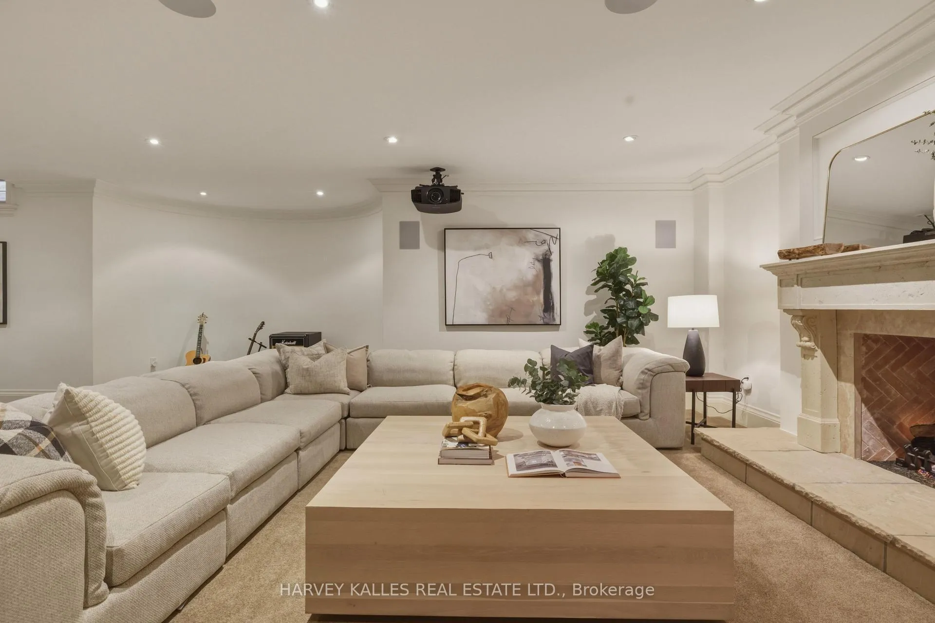 Photo 41 of 104 Dawlish Avenue, Toronto, Lawrence Park South — HOMEH