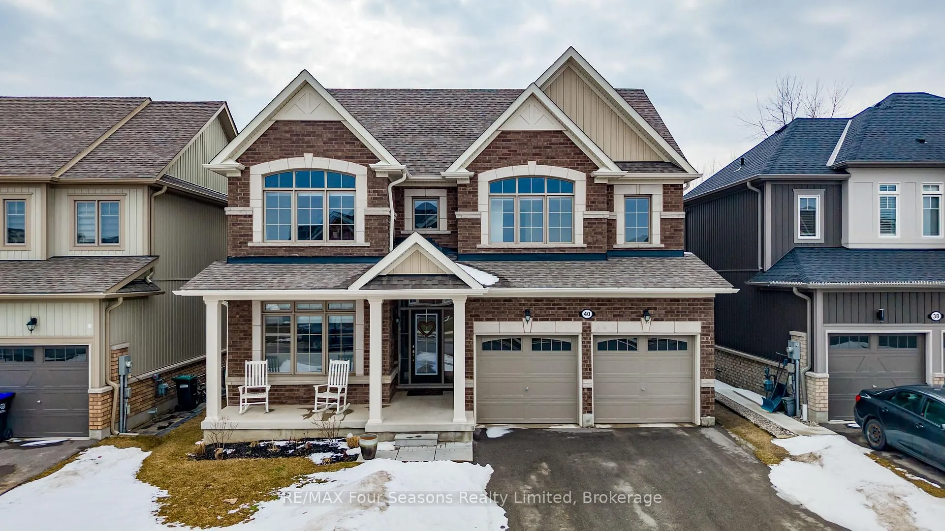 Front of 40 Kirby Avenue