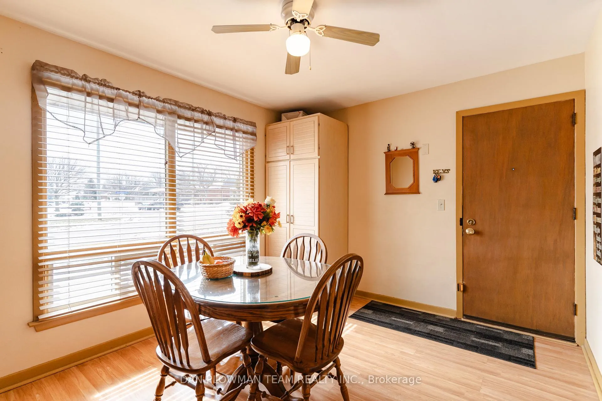 Photo 6 of 742 Chesterton Avenue, Oshawa, Donevan — HOMEH