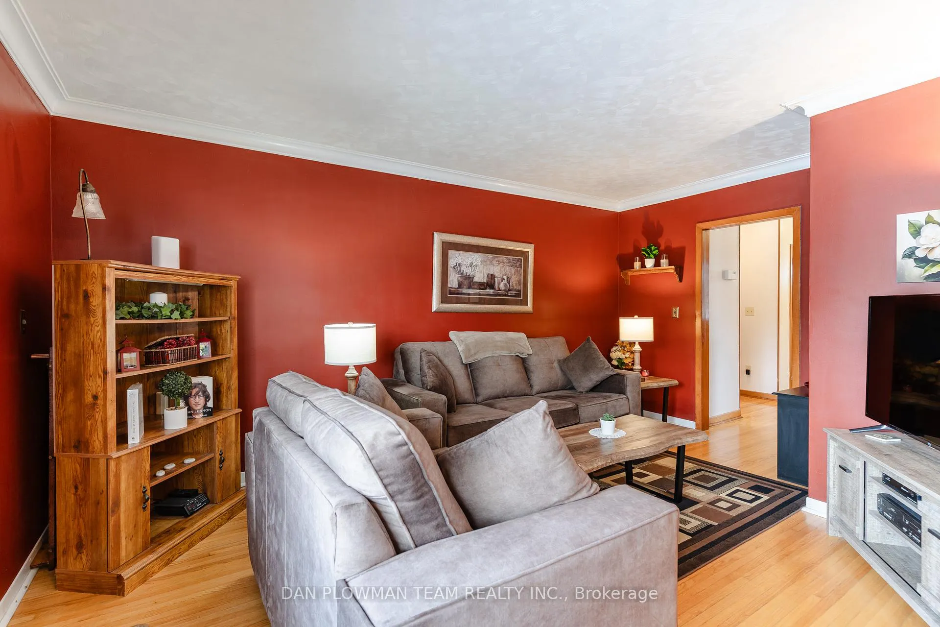 Photo 13 of 742 Chesterton Avenue, Oshawa, Donevan — HOMEH