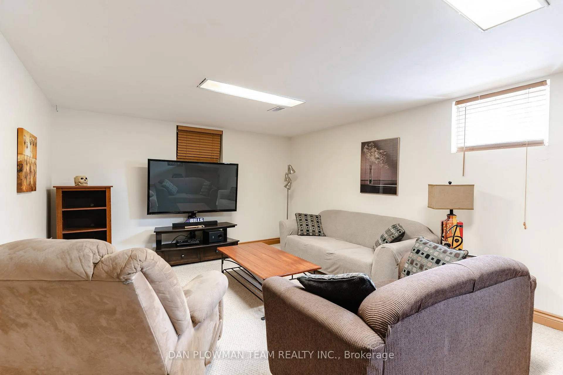 Photo 26 of 742 Chesterton Avenue, Oshawa, Donevan — HOMEH