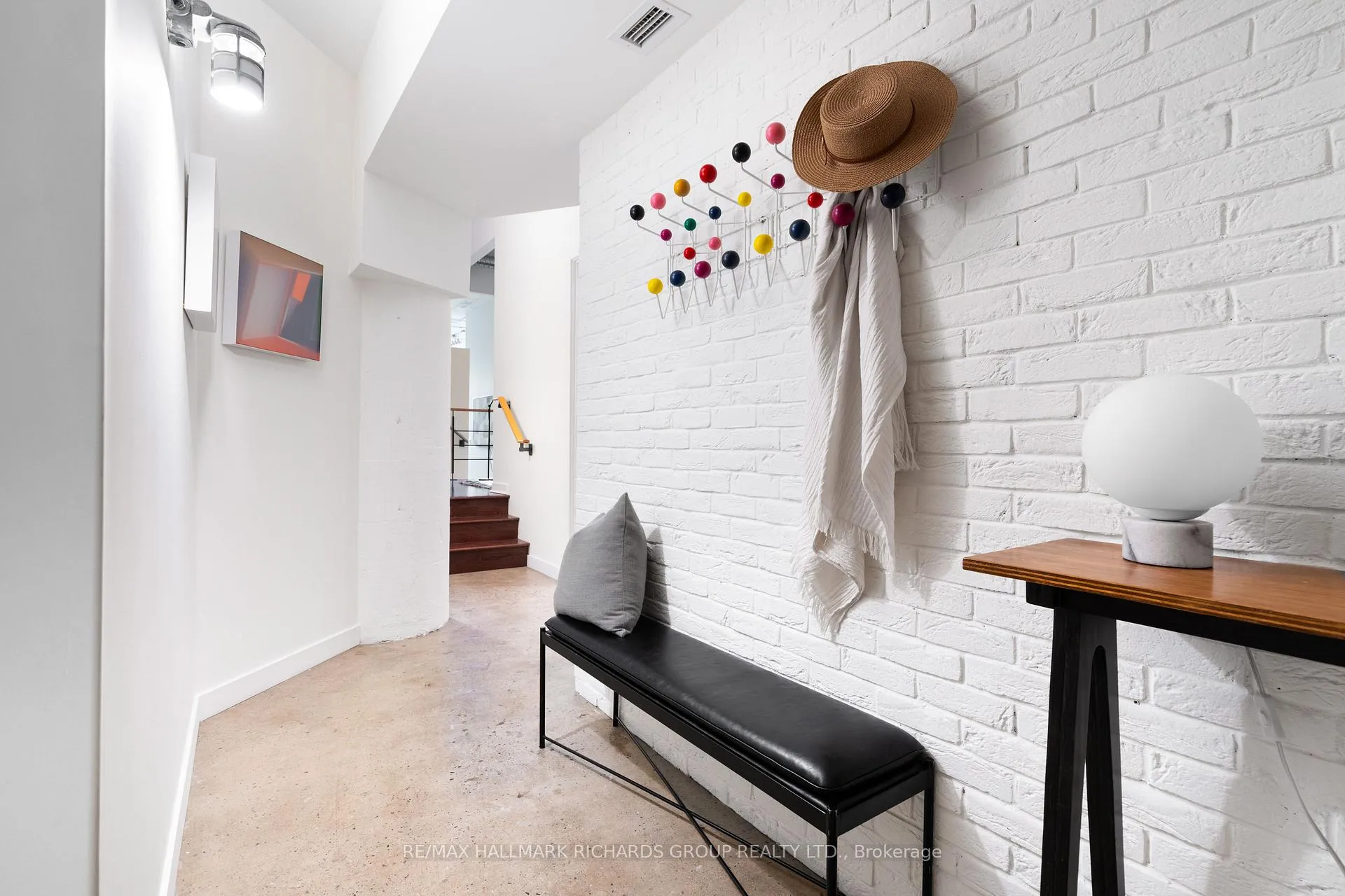 Photo 2 of Unit 942, 155 Dalhousie Street, Toronto, Church-Yonge Corridor — HOMEH