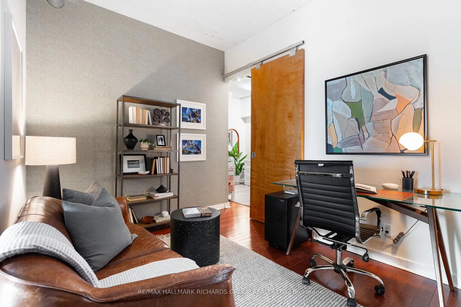Photo 4 of Unit 942, 155 Dalhousie Street, Toronto, Church-Yonge Corridor — HOMEH