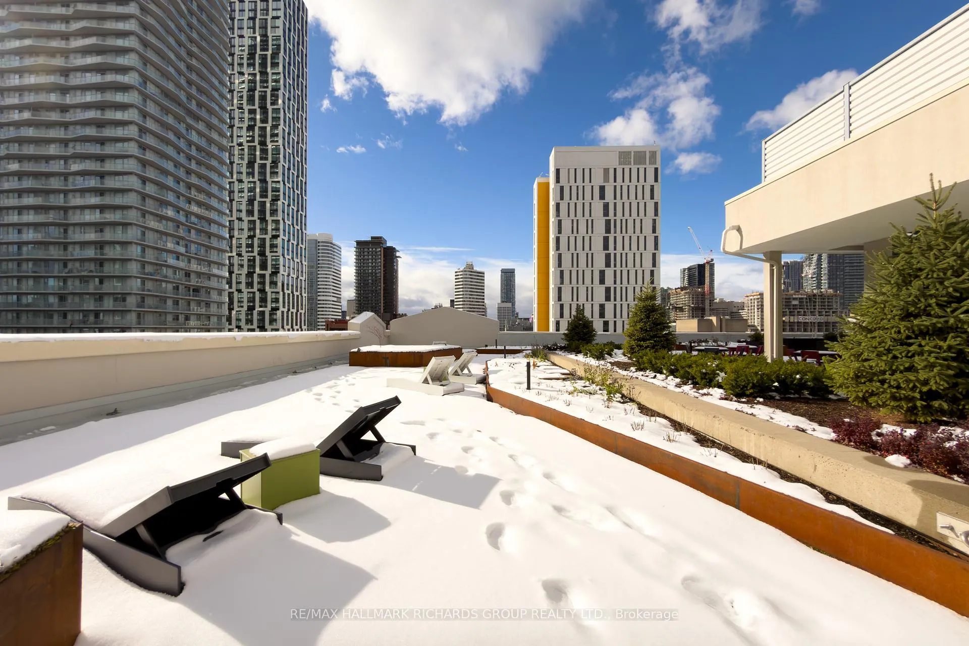 Photo 21 of Unit 942, 155 Dalhousie Street, Toronto, Church-Yonge Corridor — HOMEH