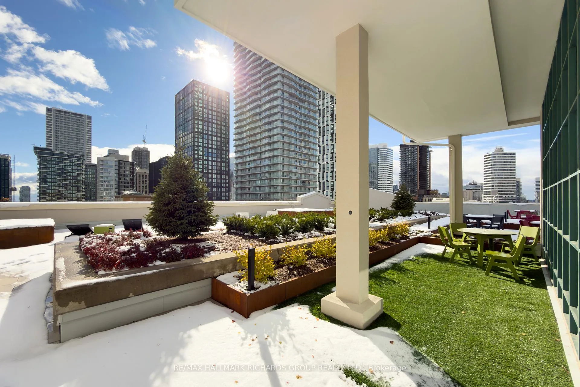 Photo 23 of Unit 942, 155 Dalhousie Street, Toronto, Church-Yonge Corridor — HOMEH