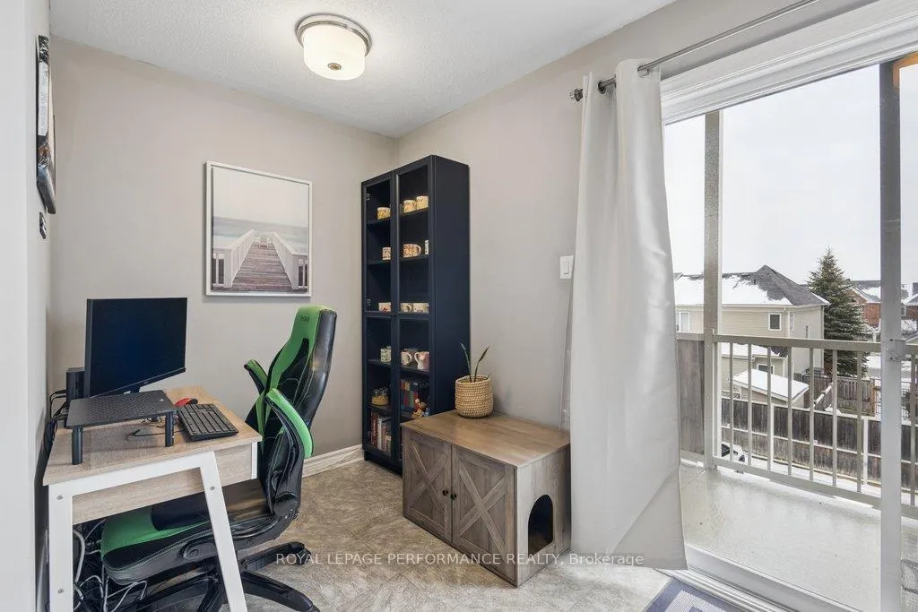 Photo 13 of Unit B, 616 Chapman Mills Drive, Ottawa, Barrhaven - Strandherd — HOMEH