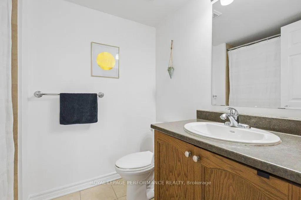 Photo 15 of Unit B, 616 Chapman Mills Drive, Ottawa, Barrhaven - Strandherd — HOMEH