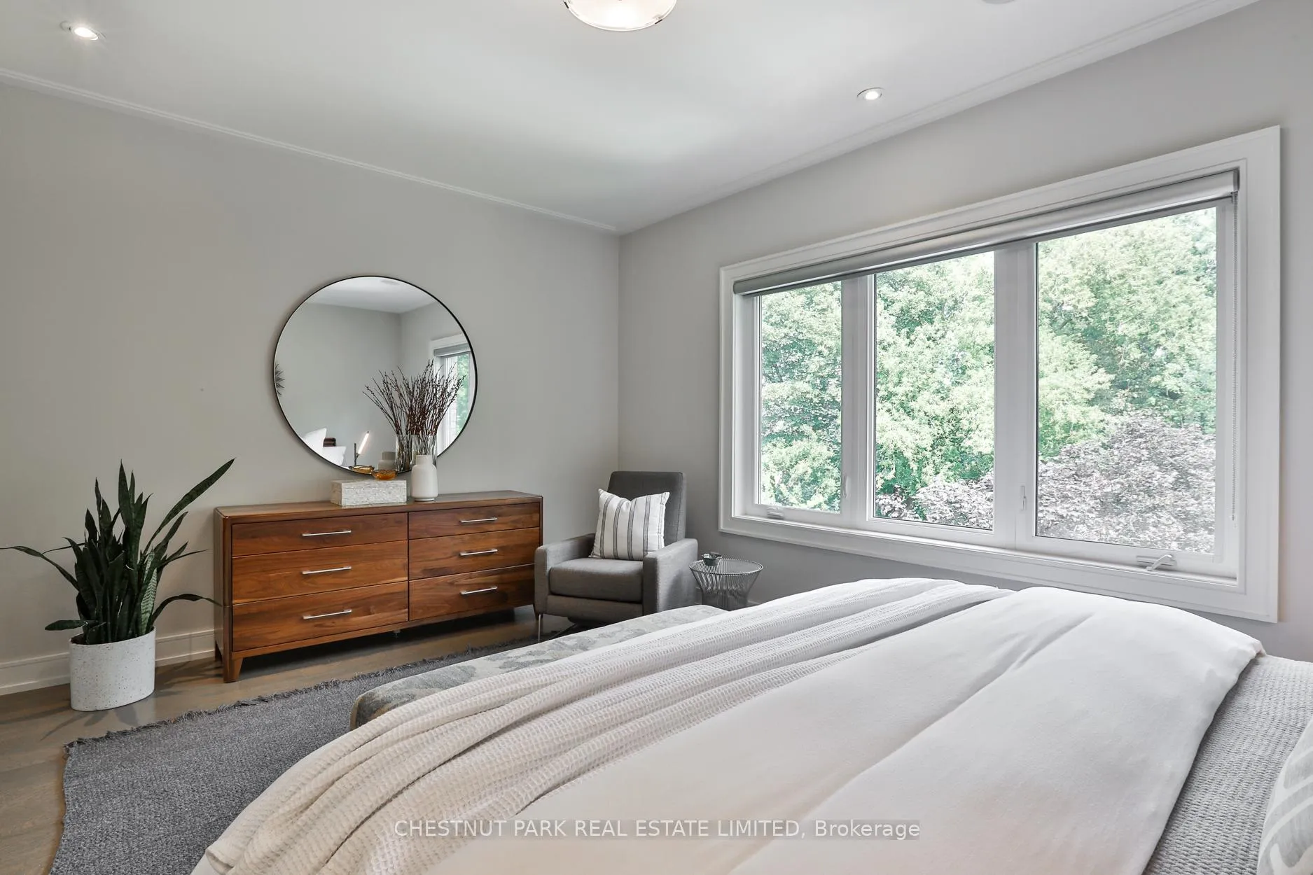 Photo 16 of 176 Lawrence Avenue E, Toronto, Lawrence Park North — HOMEH