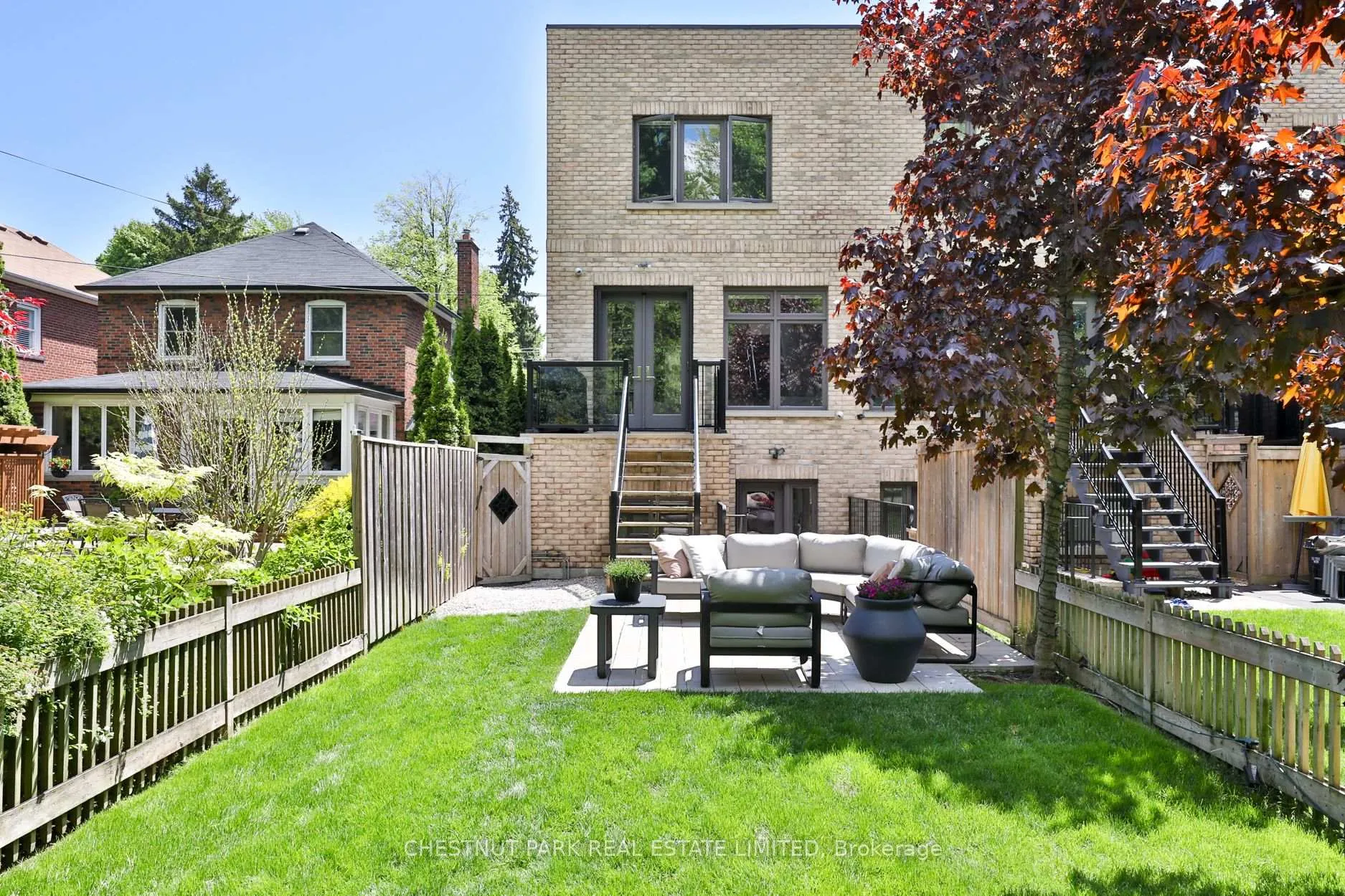 Photo 38 of 176 Lawrence Avenue E, Toronto, Lawrence Park North — HOMEH