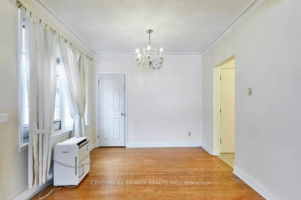Photo 10 of 1181 Valley Drive, Oshawa, Lakeview — HOMEH