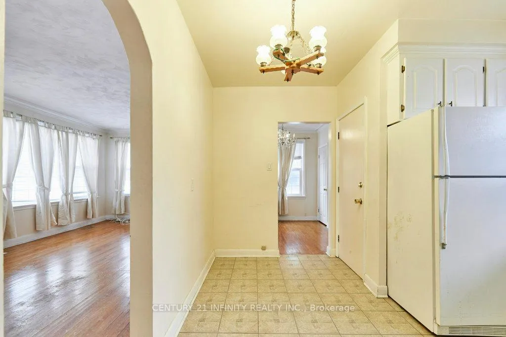 Photo 13 of 1181 Valley Drive, Oshawa, Lakeview — HOMEH