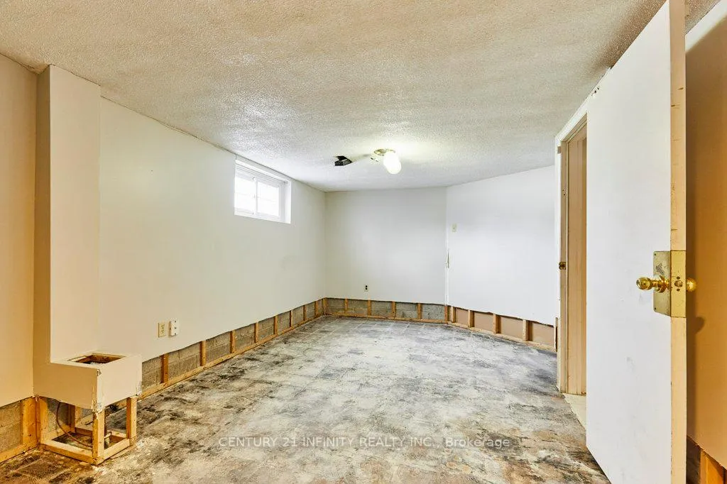 Photo 39 of 1181 Valley Drive, Oshawa, Lakeview — HOMEH