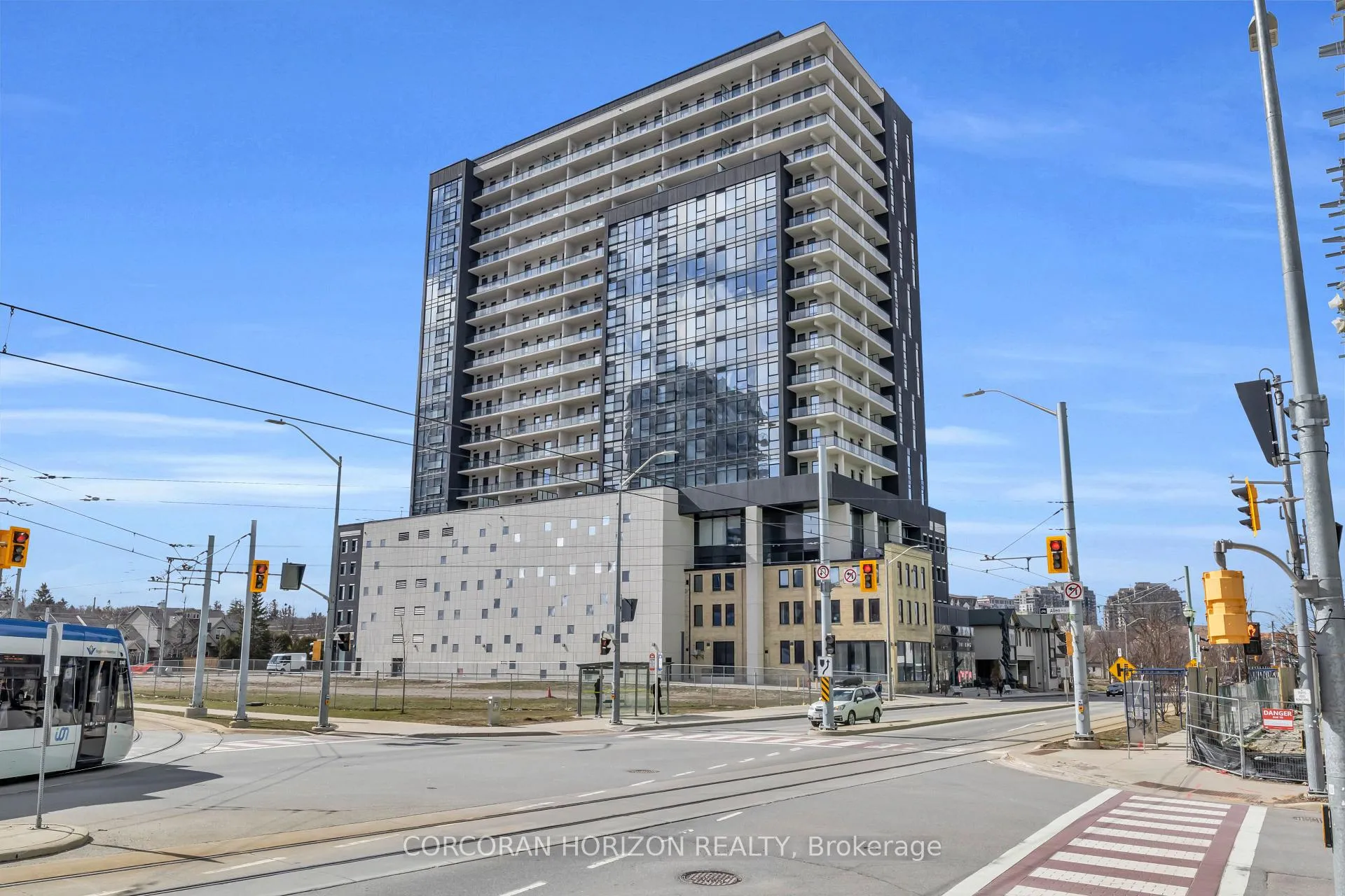 Photo 3 of Unit 1602, 181 King Street S, Waterloo, Uptown West — HOMEH