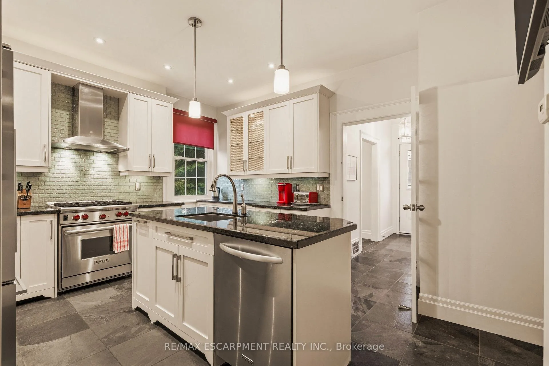 Photo 8 of 243 Hatt Street, Hamilton, Dundas — HOMEH