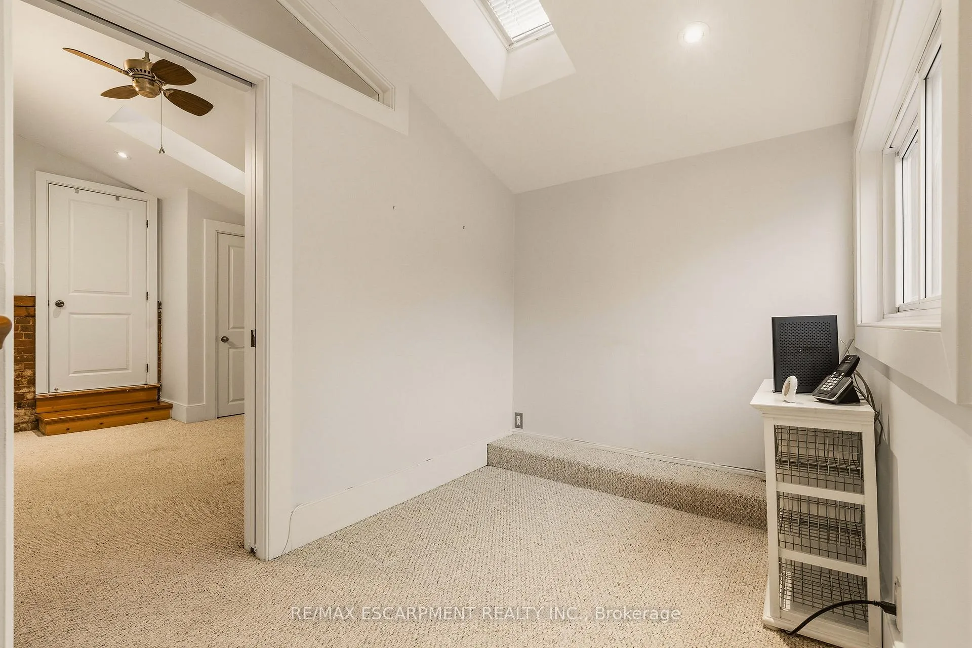 Photo 37 of 243 Hatt Street, Hamilton, Dundas — HOMEH