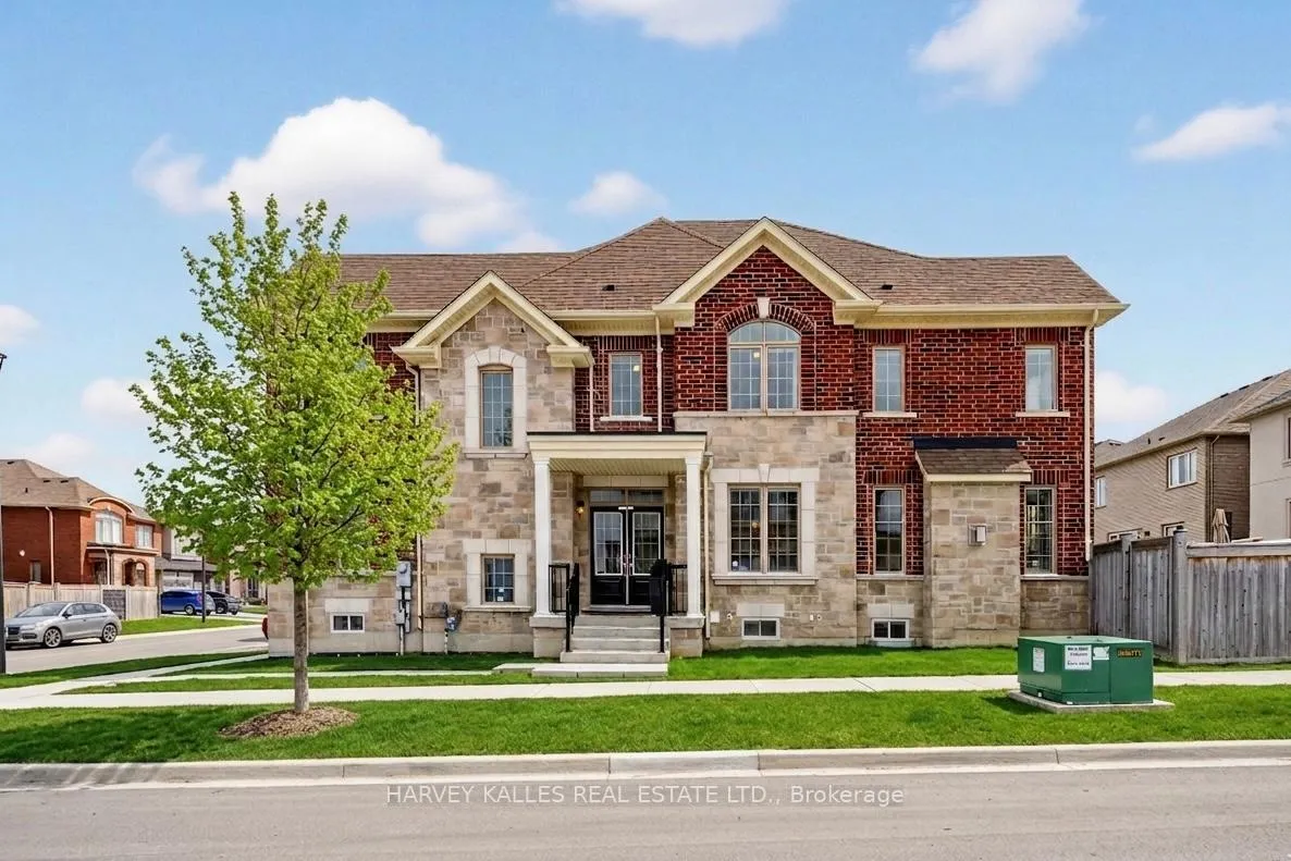Photo 1 of 1002 Kingpeak Crescent, Pickering, Rural Pickering — HOMEH