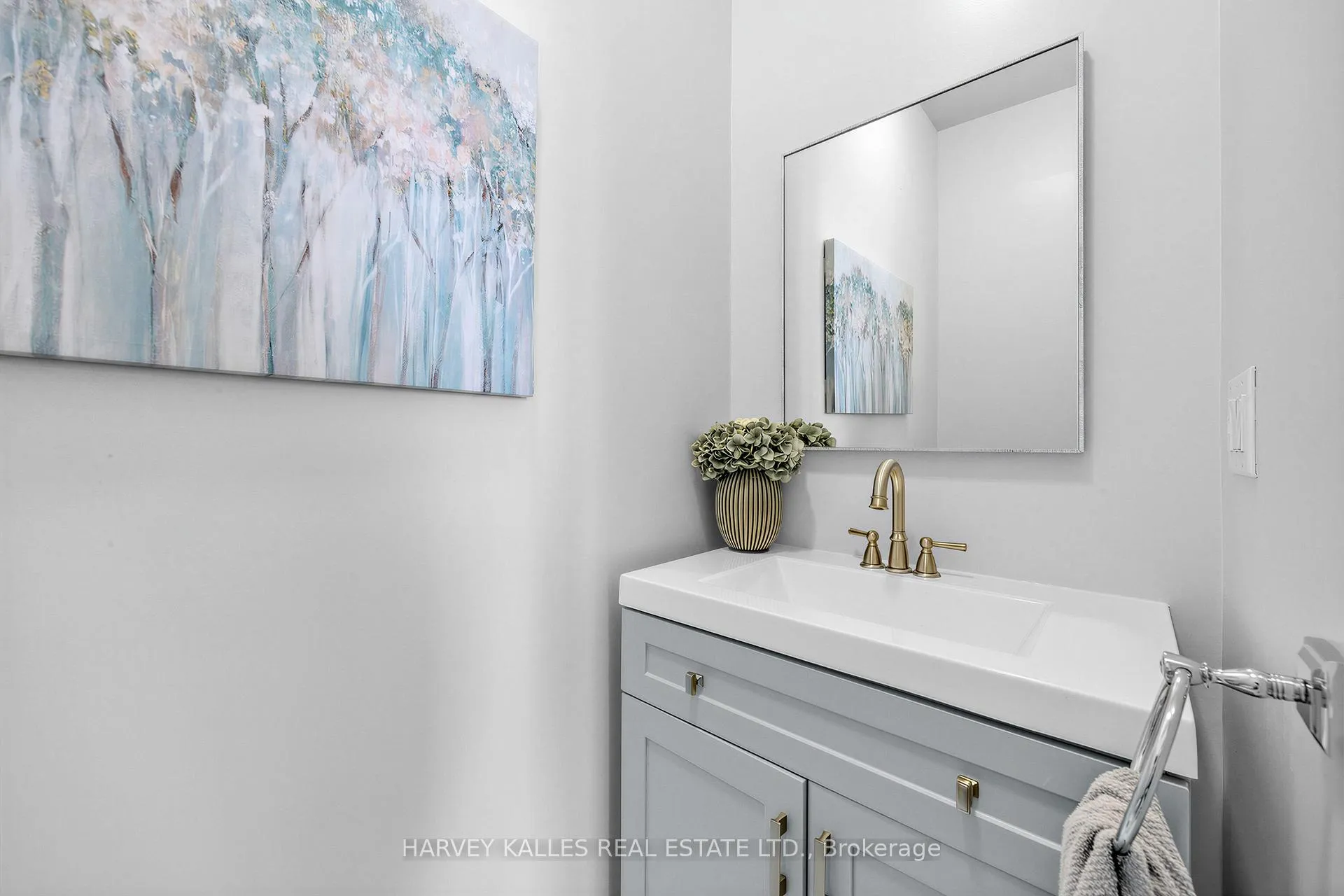 Photo 18 of 1002 Kingpeak Crescent, Pickering, Rural Pickering — HOMEH