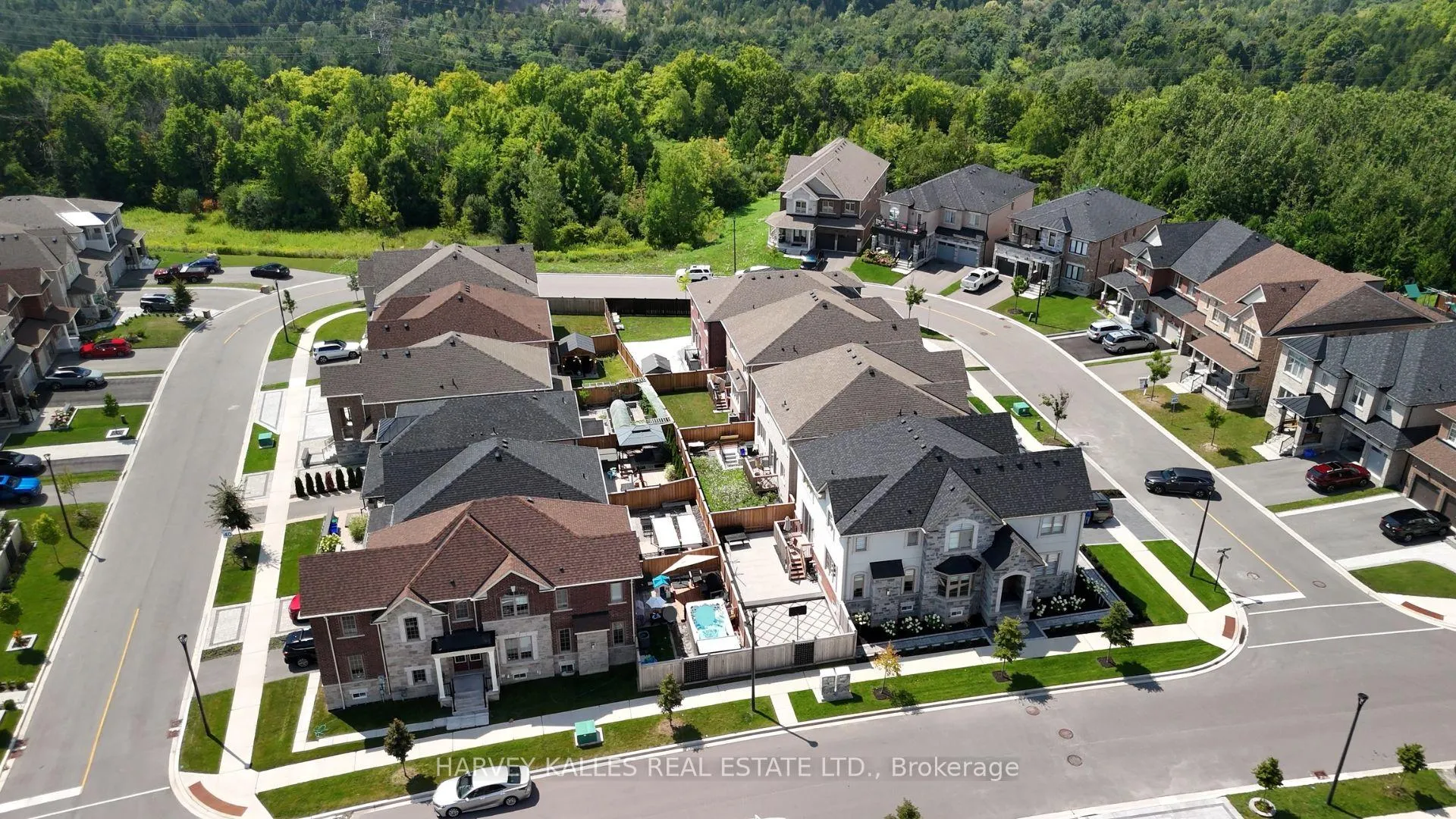 Photo 50 of 1002 Kingpeak Crescent, Pickering, Rural Pickering — HOMEH