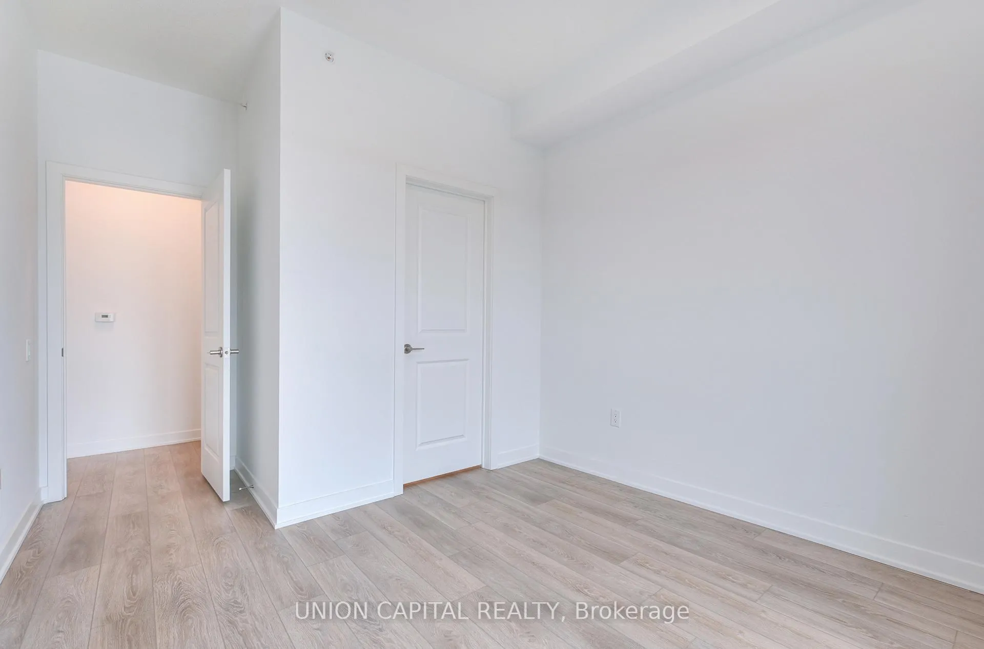 Photo 8 of Unit 209, 385 Arctic Red Drive, Oshawa, Windfields — HOMEH