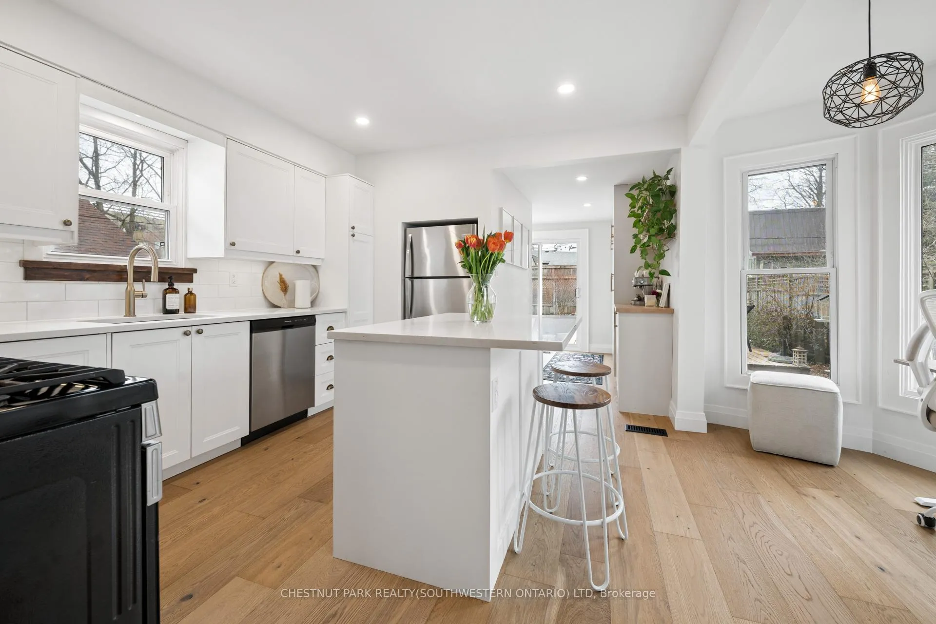 Photo 9 of 81 Nelson Street, Stratford — HOMEH