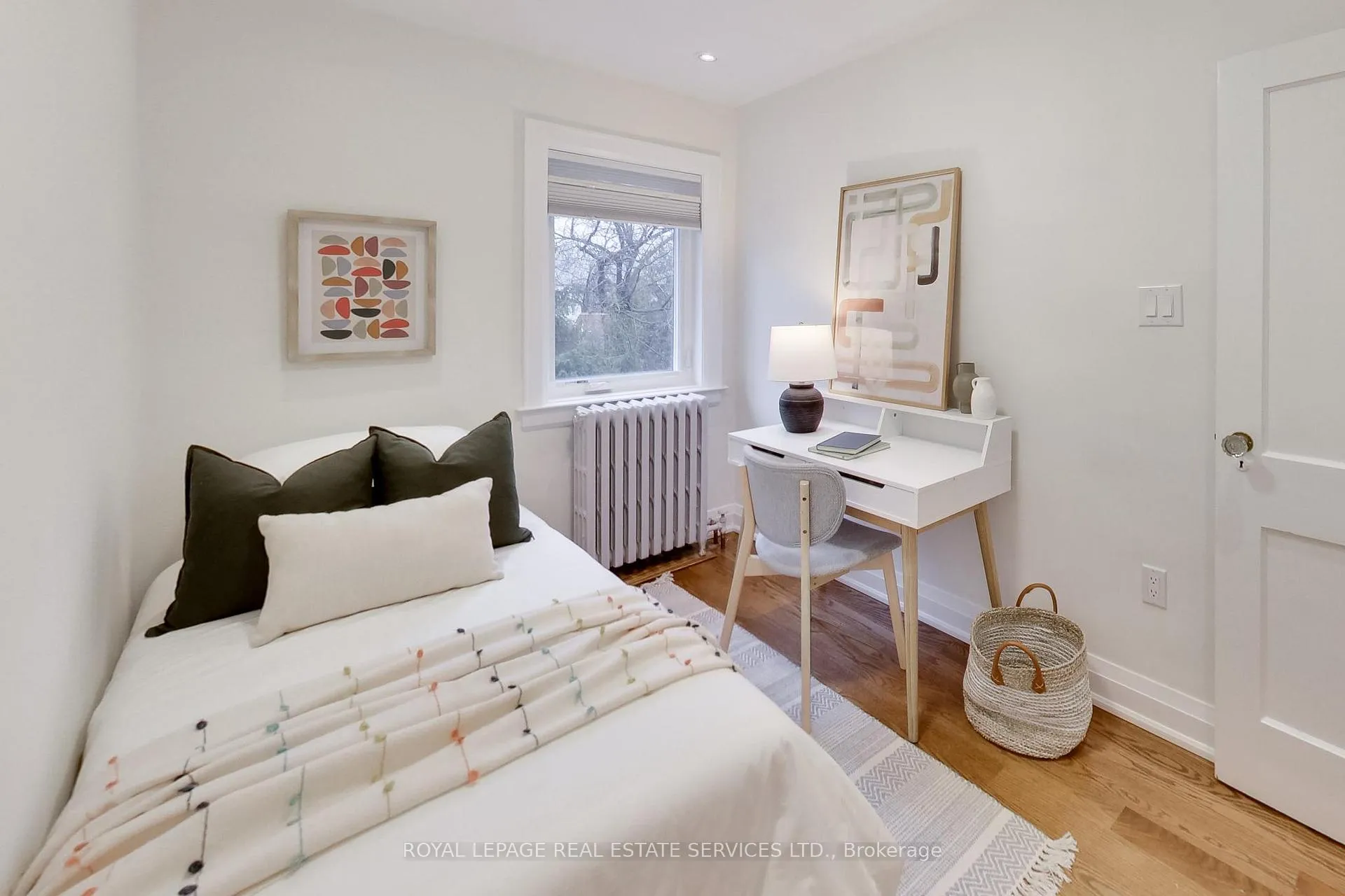 Photo 17 of 59 Glengarry Street, Toronto, Lawrence Park North — HOMEH