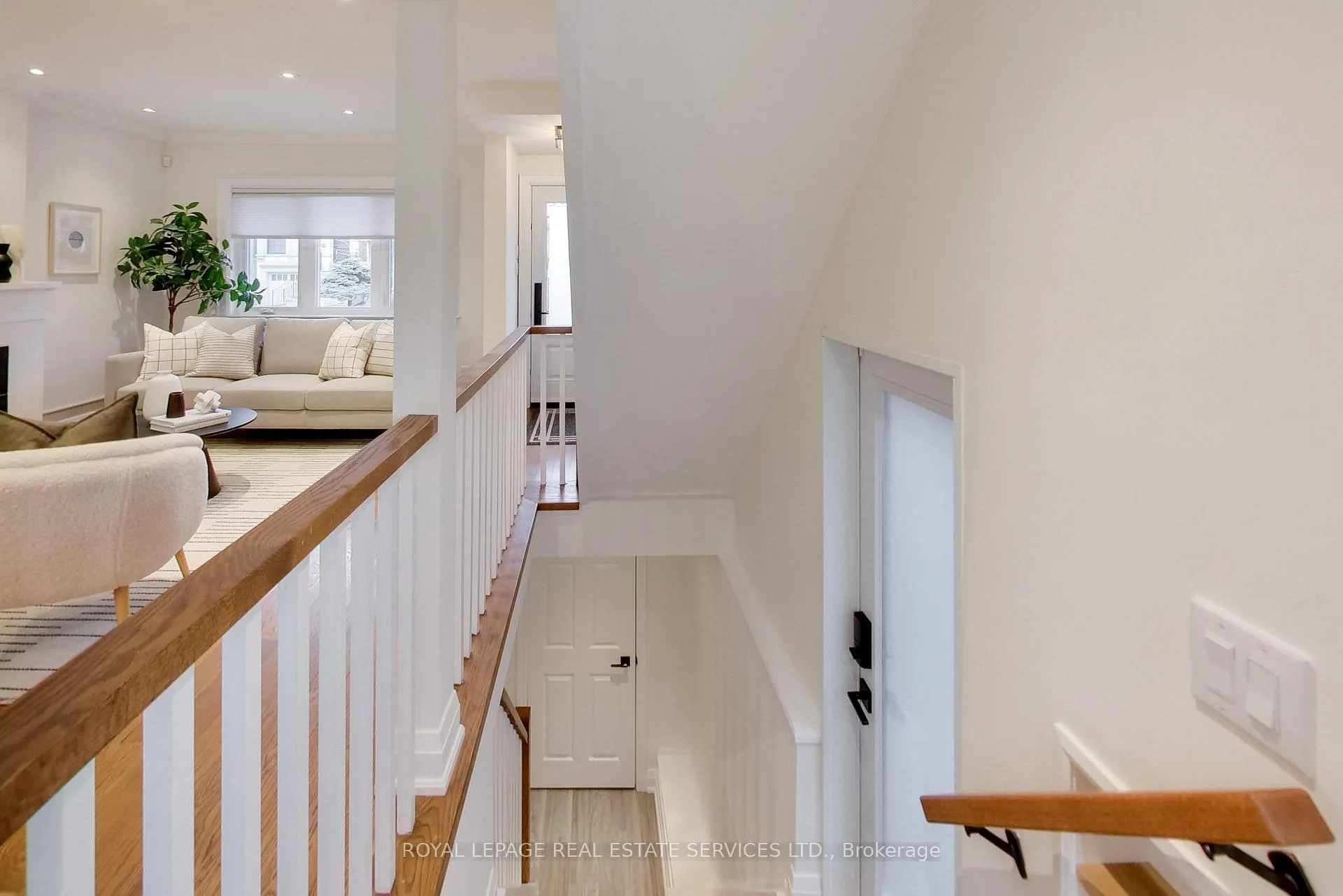 Photo 20 of 59 Glengarry Street, Toronto, Lawrence Park North — HOMEH