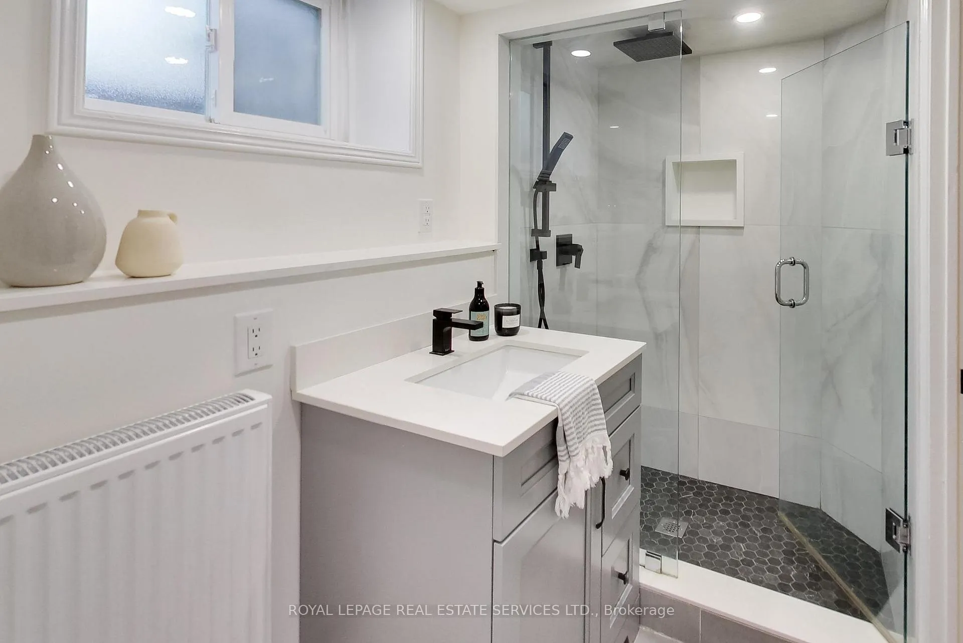 Photo 23 of 59 Glengarry Street, Toronto, Lawrence Park North — HOMEH