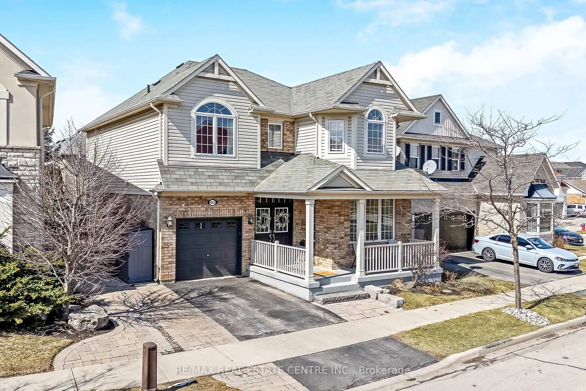 Photo 4 of 823 Biggar Heights, Milton, Coates — HOMEH