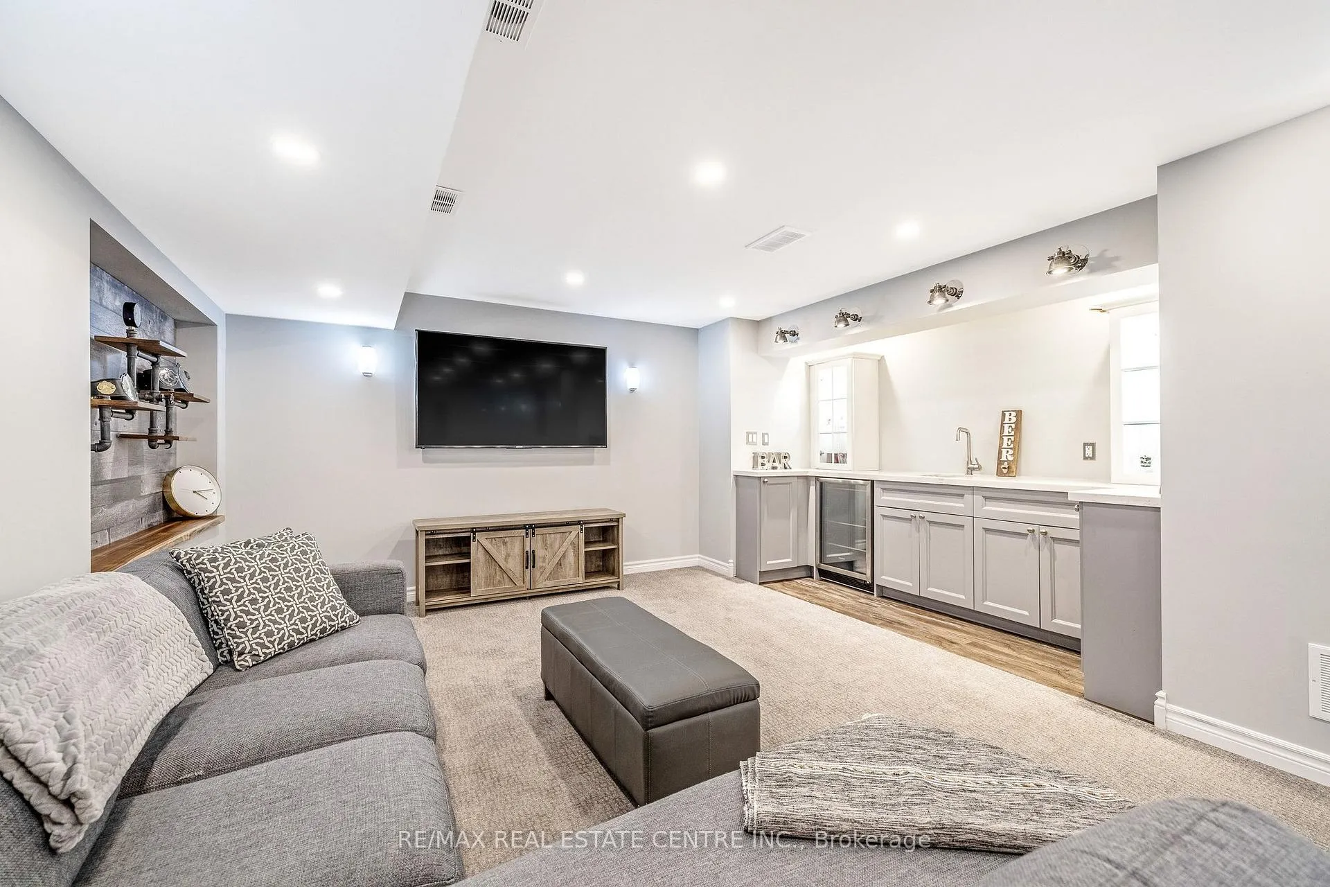 Photo 40 of 823 Biggar Heights, Milton, Coates — HOMEH