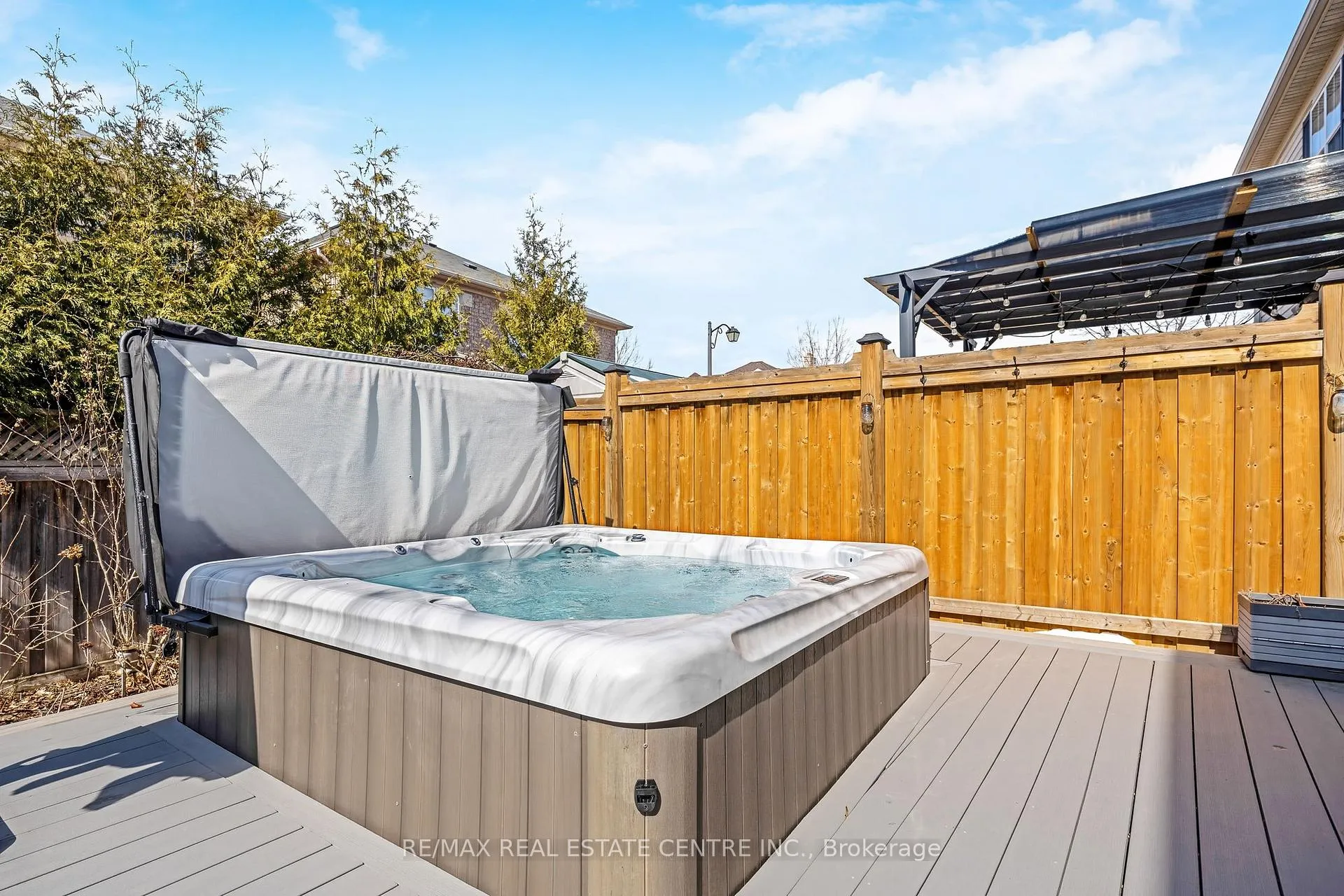 Photo 46 of 823 Biggar Heights, Milton, Coates — HOMEH