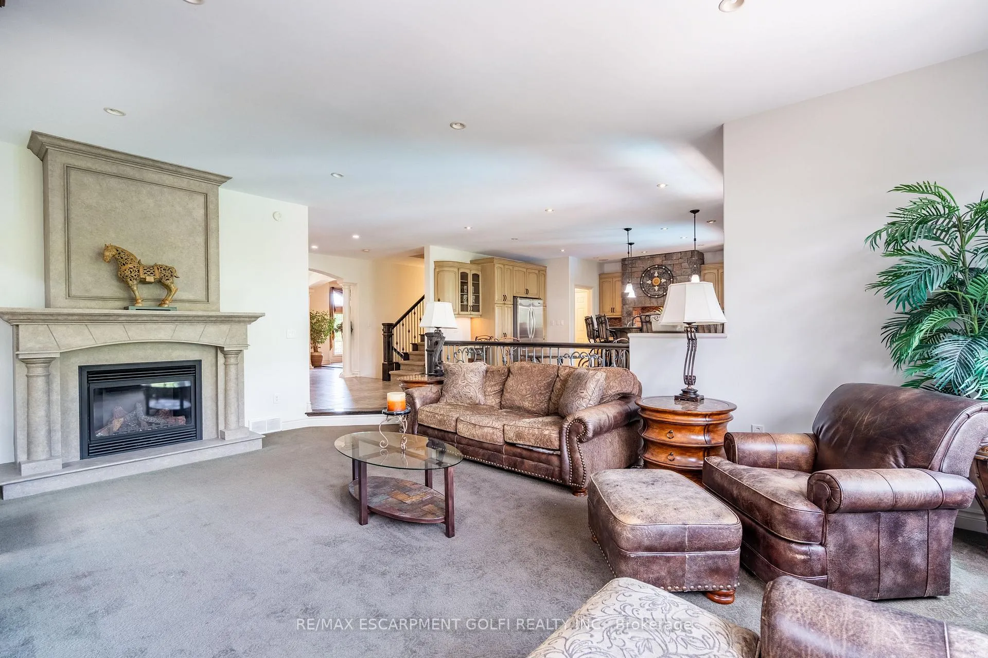 Photo 13 of 3542 Matthews Drive, Niagara Falls, Mt. Carmel — HOMEH