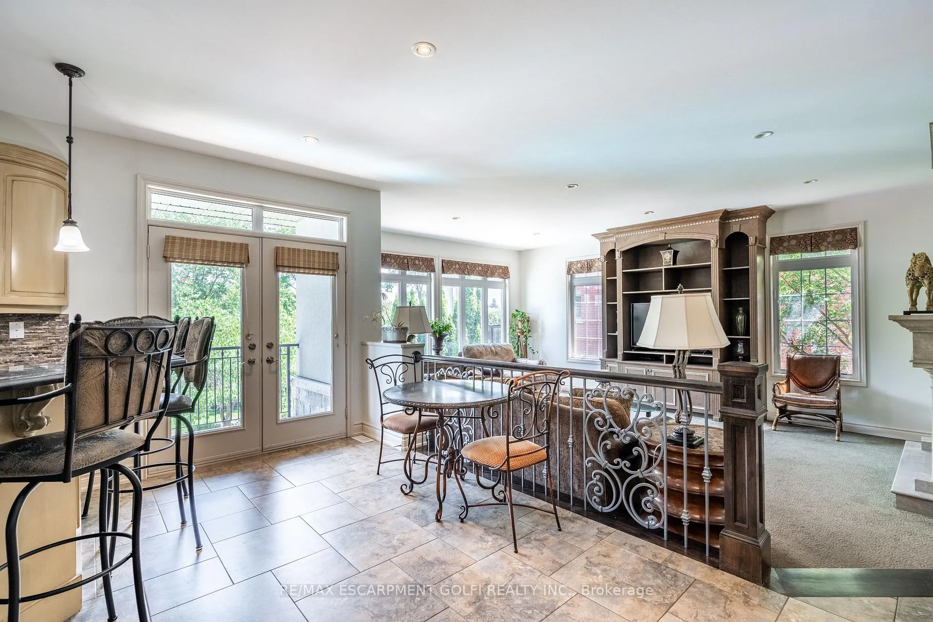 Photo 21 of 3542 Matthews Drive, Niagara Falls, Mt. Carmel — HOMEH