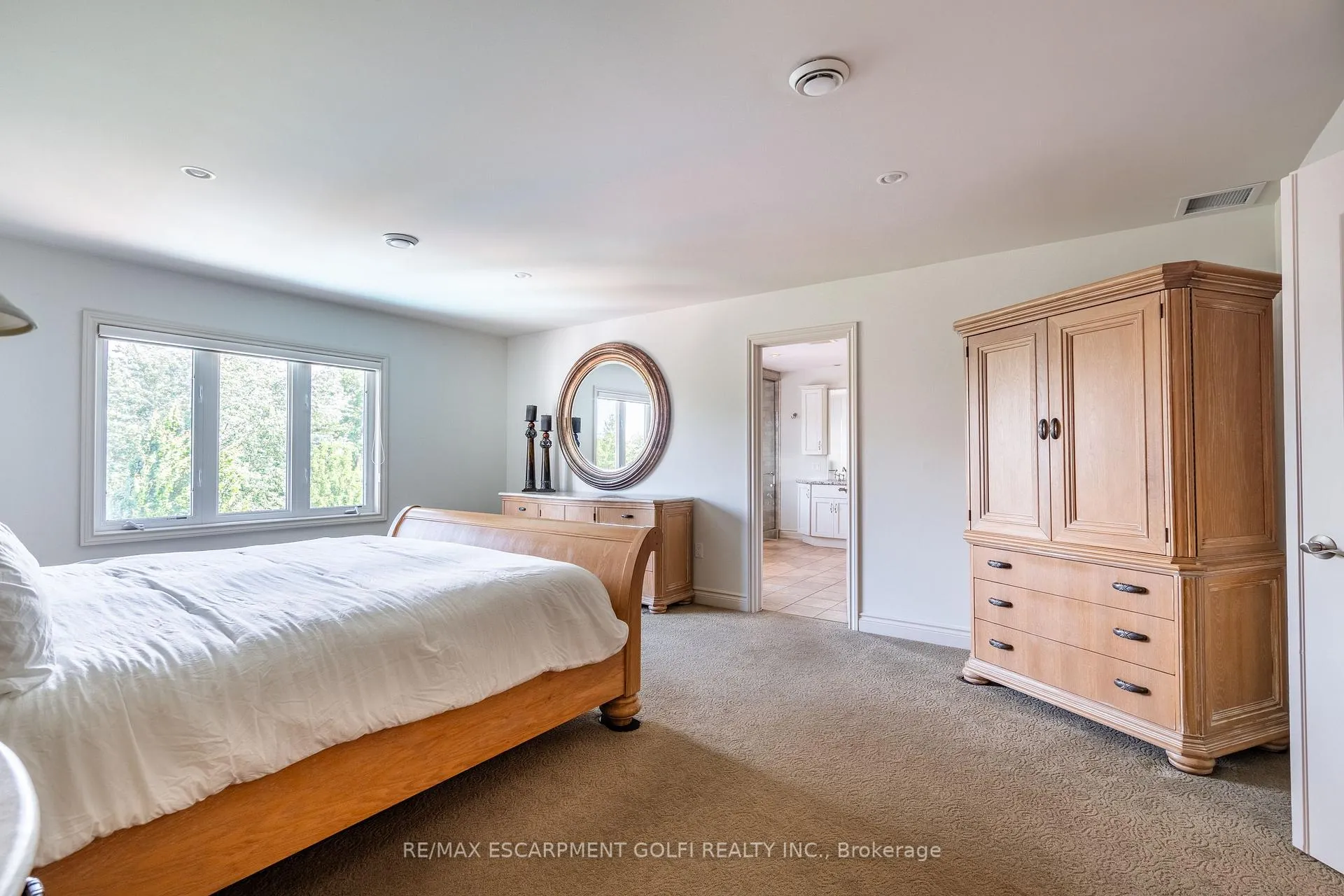 Photo 24 of 3542 Matthews Drive, Niagara Falls, Mt. Carmel — HOMEH