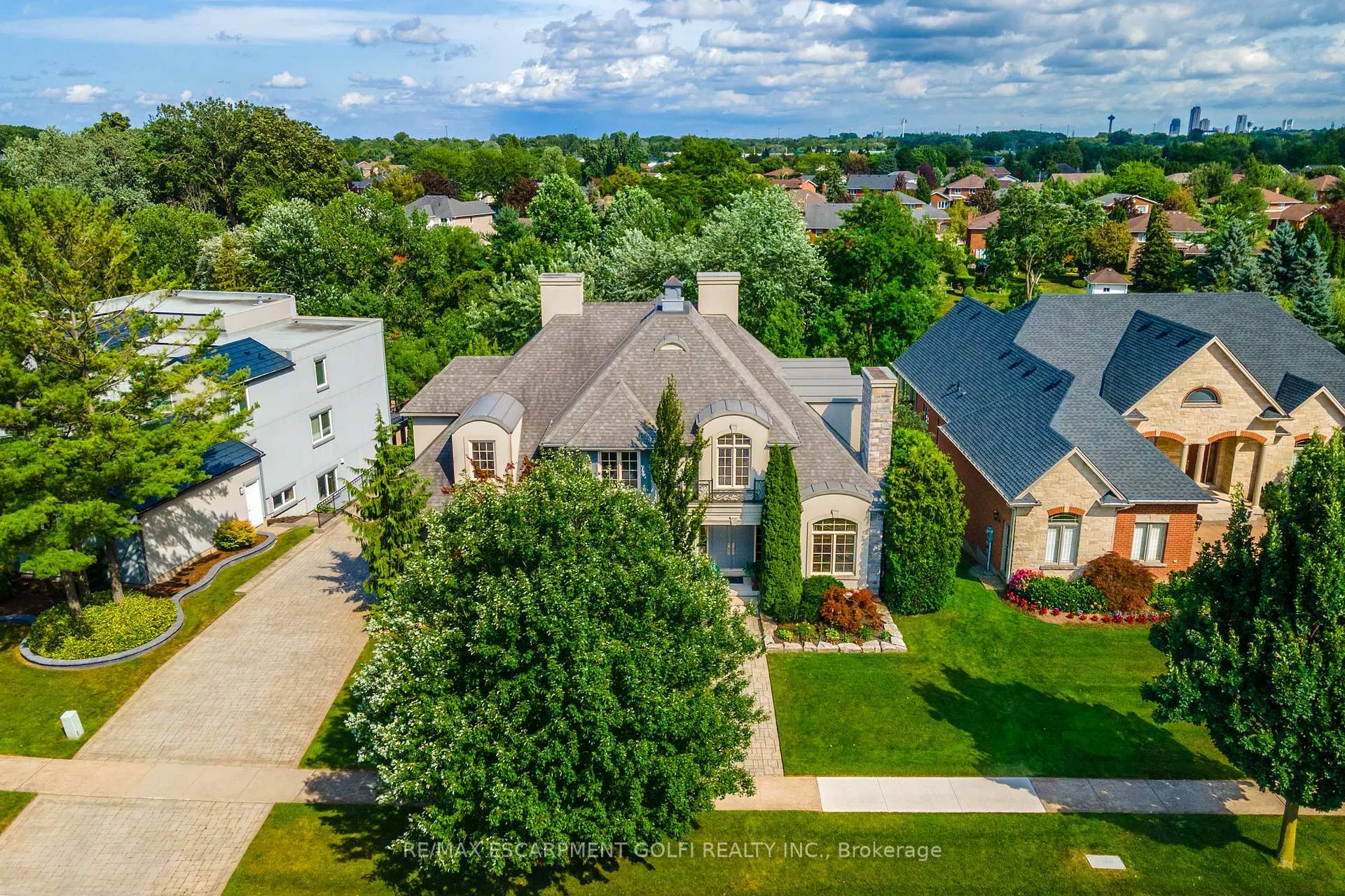 Photo 48 of 3542 Matthews Drive, Niagara Falls, Mt. Carmel — HOMEH