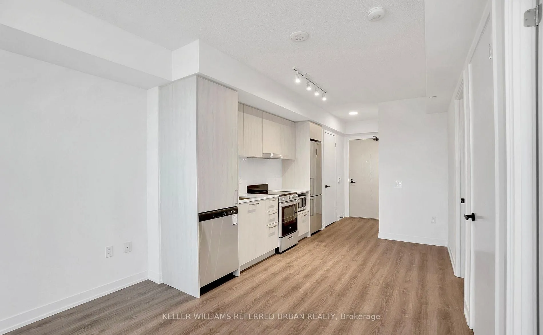 Photo 3 of Unit 2807, 195 Commerce Street, Vaughan, Vaughan Corporate Centre — HOMEH