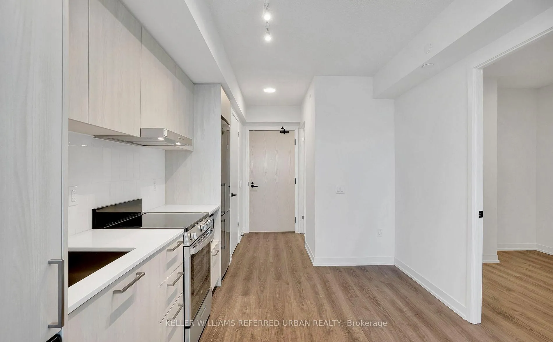 Photo 4 of Unit 2807, 195 Commerce Street, Vaughan, Vaughan Corporate Centre — HOMEH